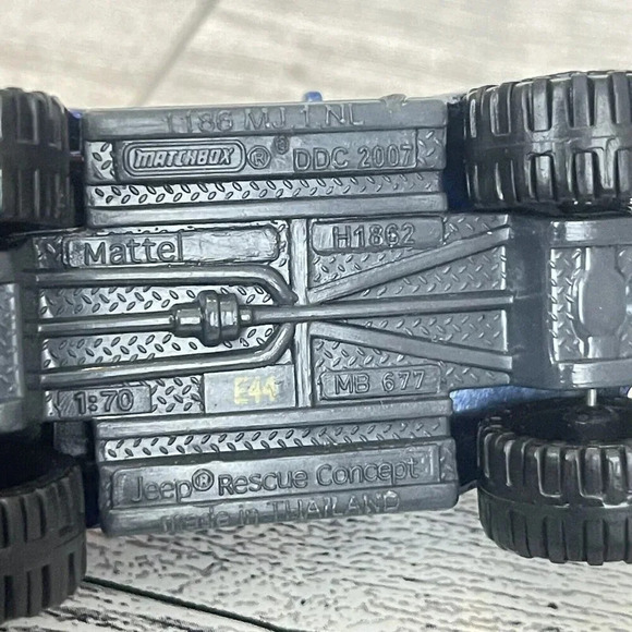 Matchbox Jeep Rescue Concept MBX Explorers, Blue - 2013 - Picture 6 of 6